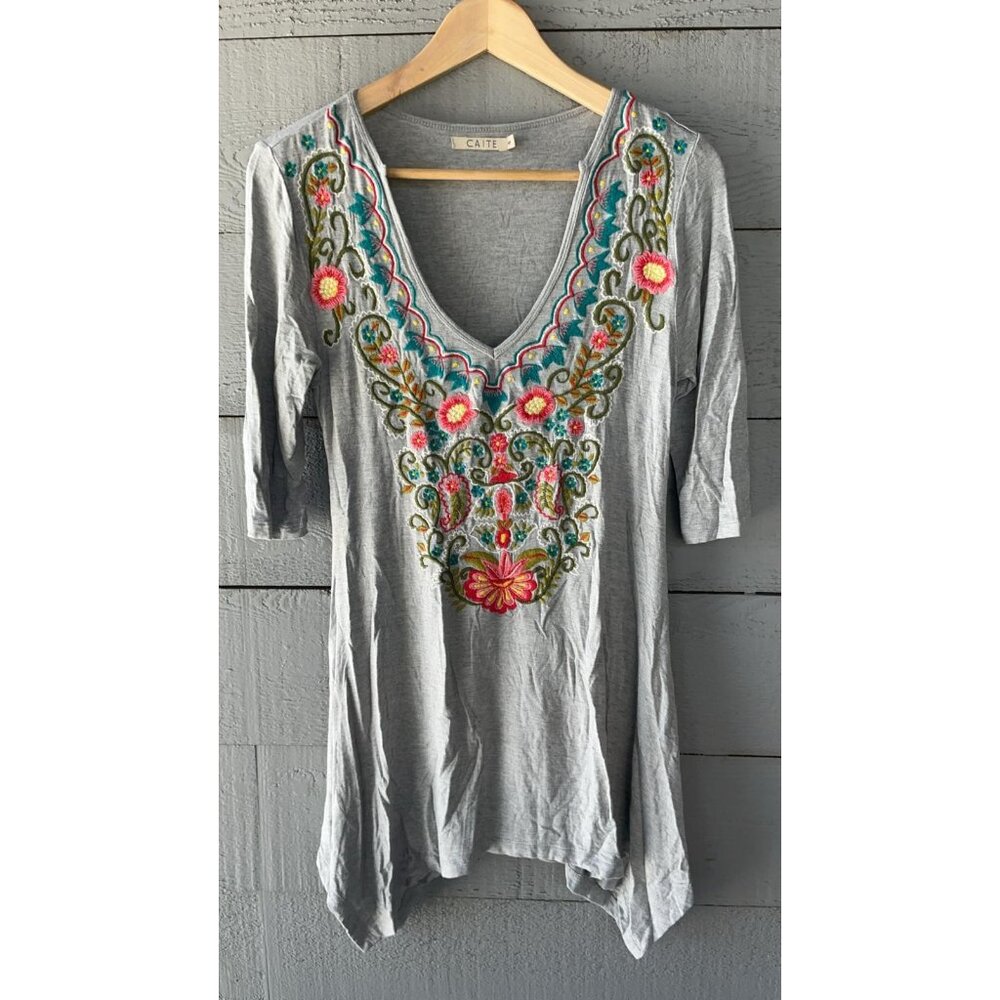Caite Anthropologie Floral Embroidered Asymmetrical Tunic Top S